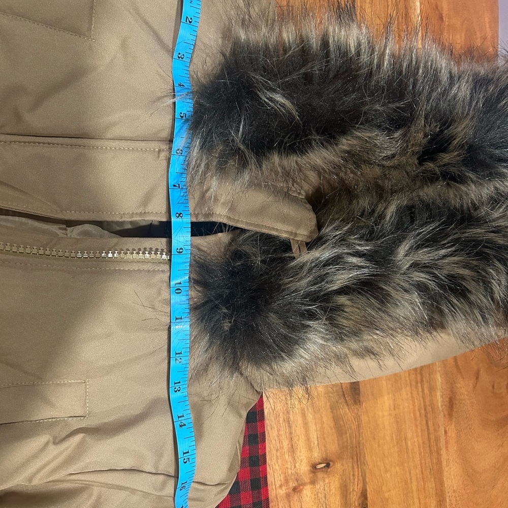 Winter jacket - Picture 5 of 9